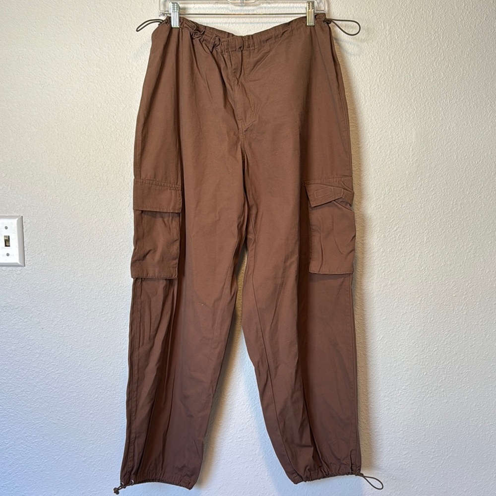 PACSUN Women’s Brown Parachute Cargo Pants